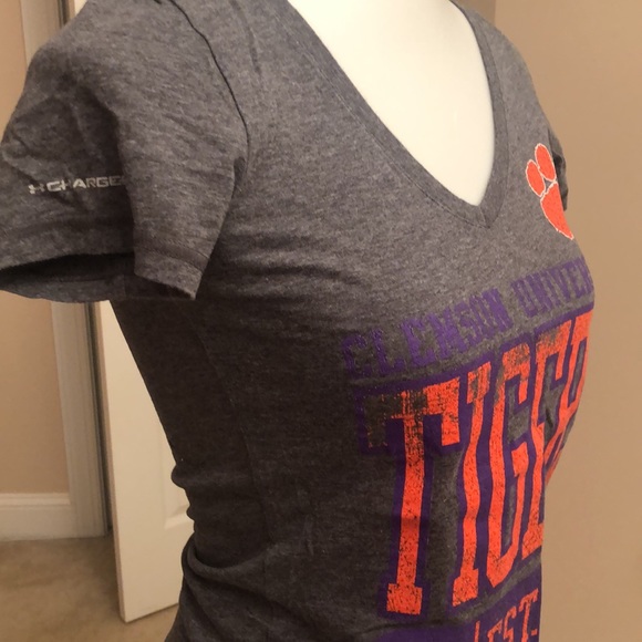 New Clemson univ T-shirt xsmall - Picture 3 of 5
